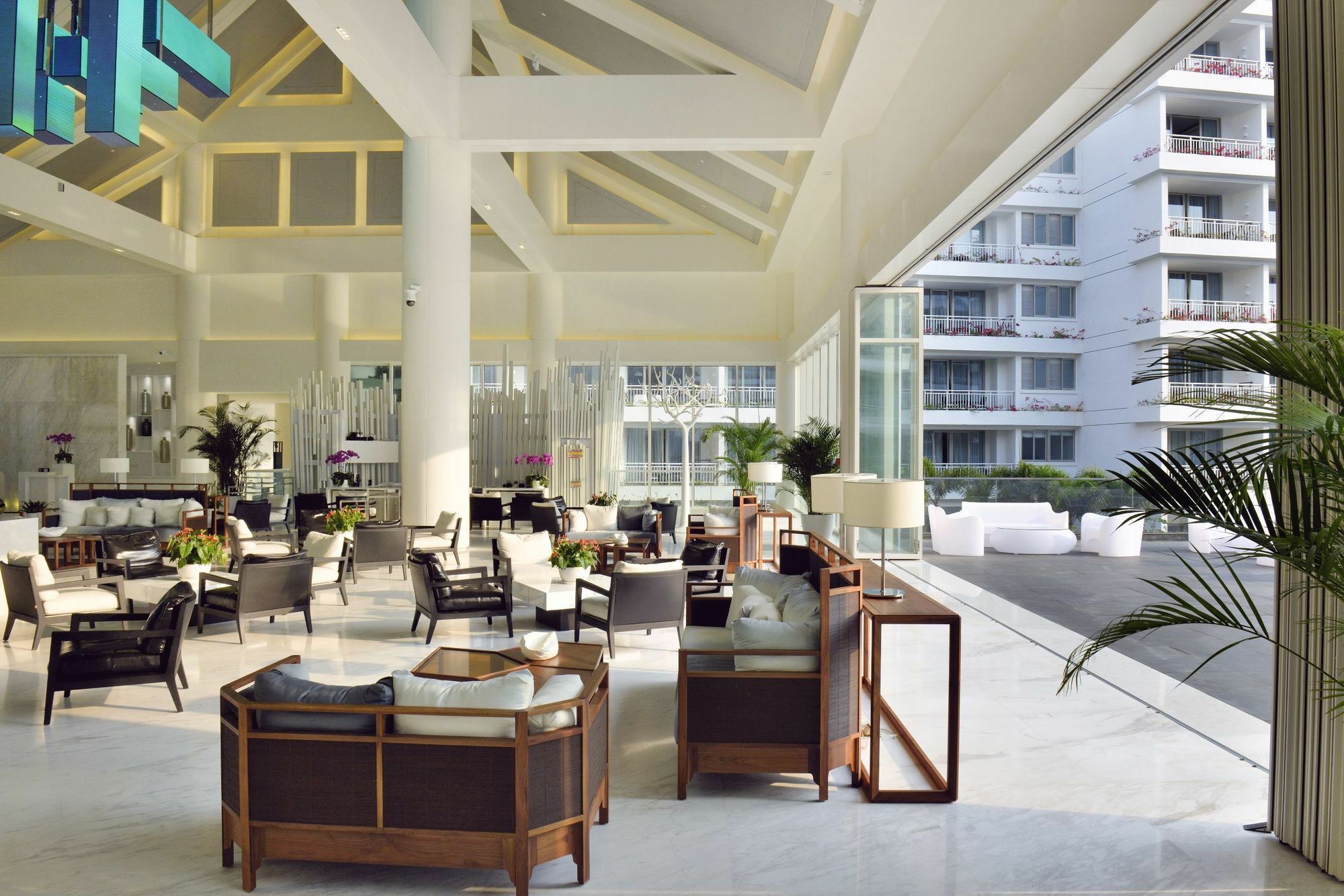 Palace Resort Yalong Bay Sanya Luoyushangcun Экстерьер фото